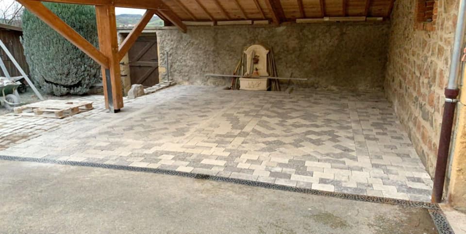 Pose de pavés Roanne